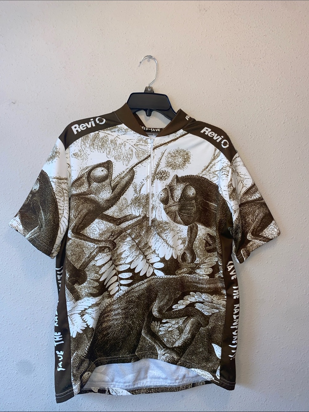 VTG
RAVI Cycling Jersey w/Chameleon Print SAVE THE WORLD
Save The RAINFOREST